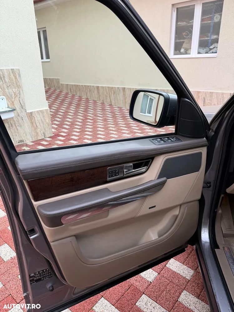 Land Rover Range Rover Sport - 13