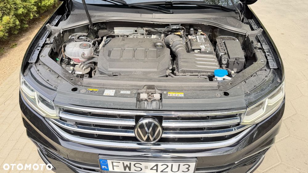 Volkswagen Tiguan 2.0 TDI SCR 4MotION DSG R-Line - 34