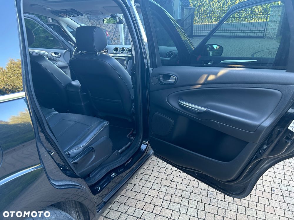 Ford S-Max 2.0 TDCi DPF Titanium - 16