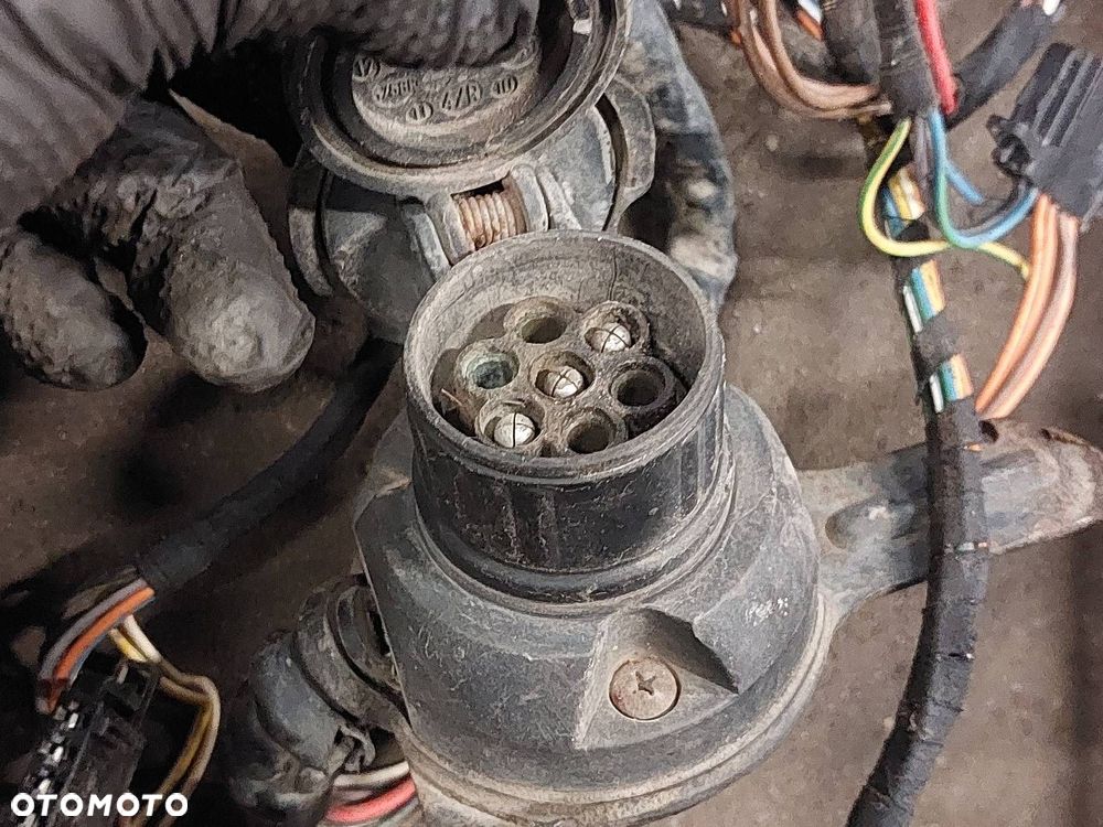 HAK HOLOWNICZY TABLICZA MODUŁ HAKA GOLF IV BORA I KOMBI JAEGER 52400006 - 5