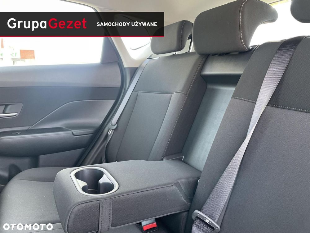 Hyundai Kona - 16