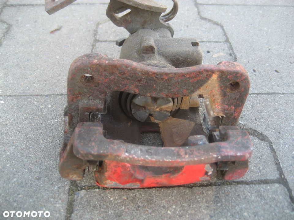 honda civic ufo viii 06-12r type r 2,0 benzyna zaciski hamulcowe tył prawy lewy - 8