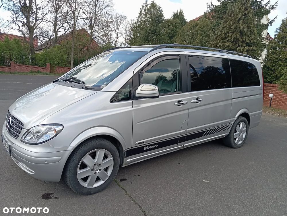 Mercedes-Benz Viano - 1