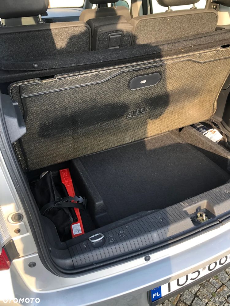 Opel Meriva 1.6 Cosmo - 8