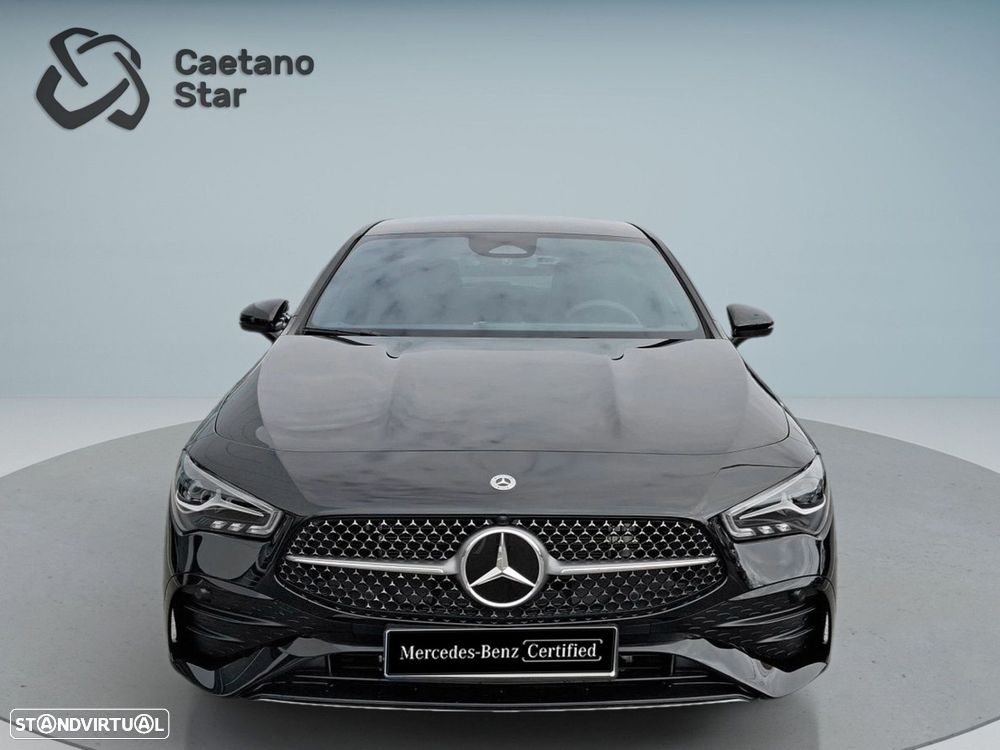 Mercedes-Benz CLA 250 e Shooting Brake AMG Line — fotografia 2