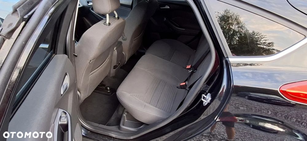 Ford Focus 2.0 TDCi Titanium ASS - 17