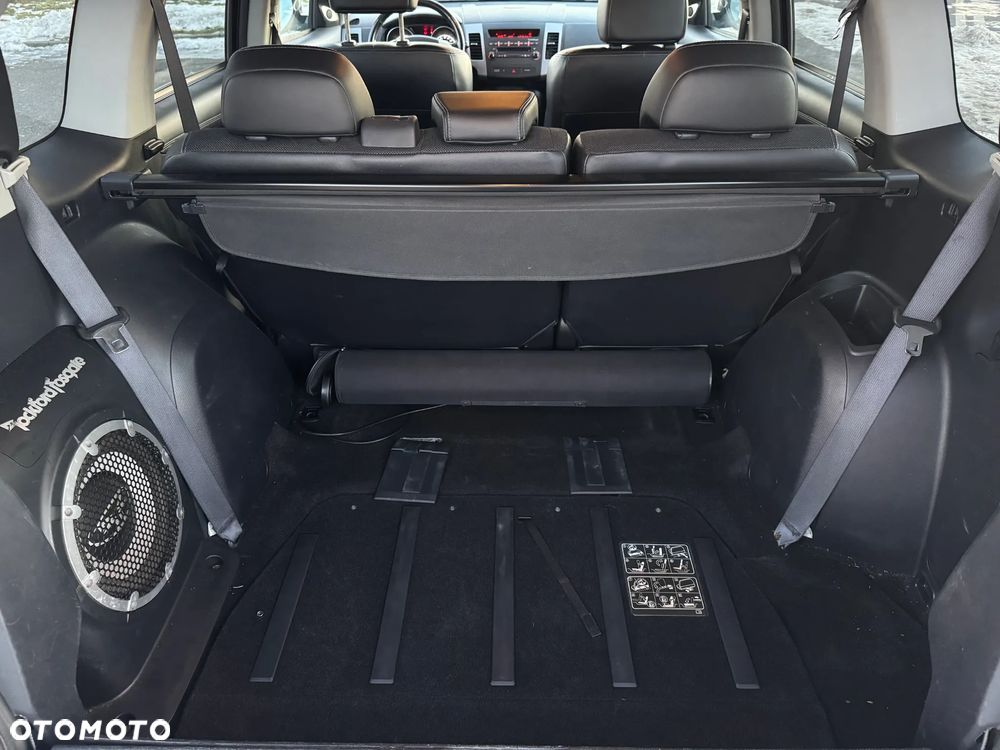 Mitsubishi Outlander 2.0 DID Instyle - 11