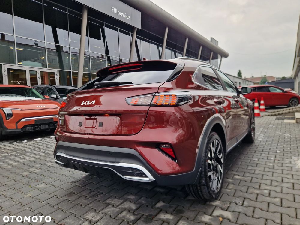 Kia XCeed 1.6 T-GDI Tribute DCT - 4