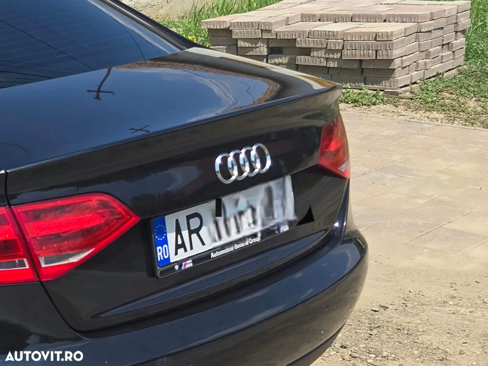 Audi A4 2.0 TDI B8 - 5