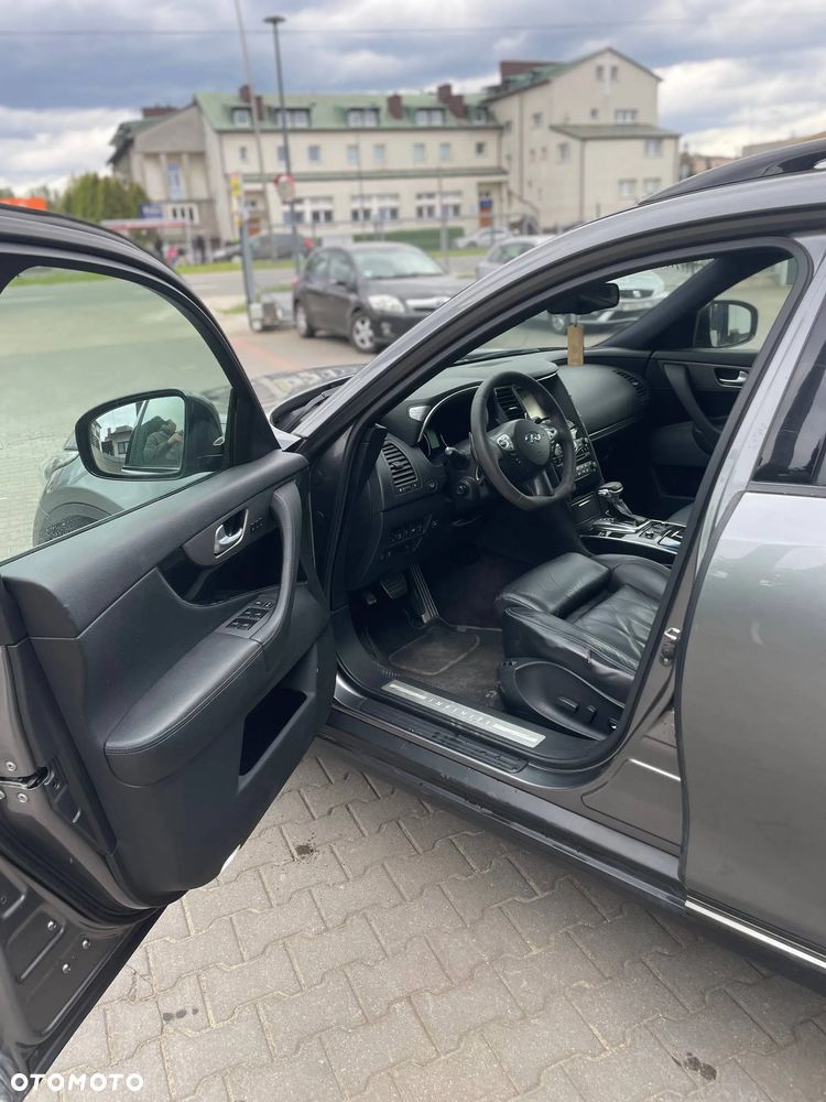 Infiniti Q70 3.7 S Premium - 12