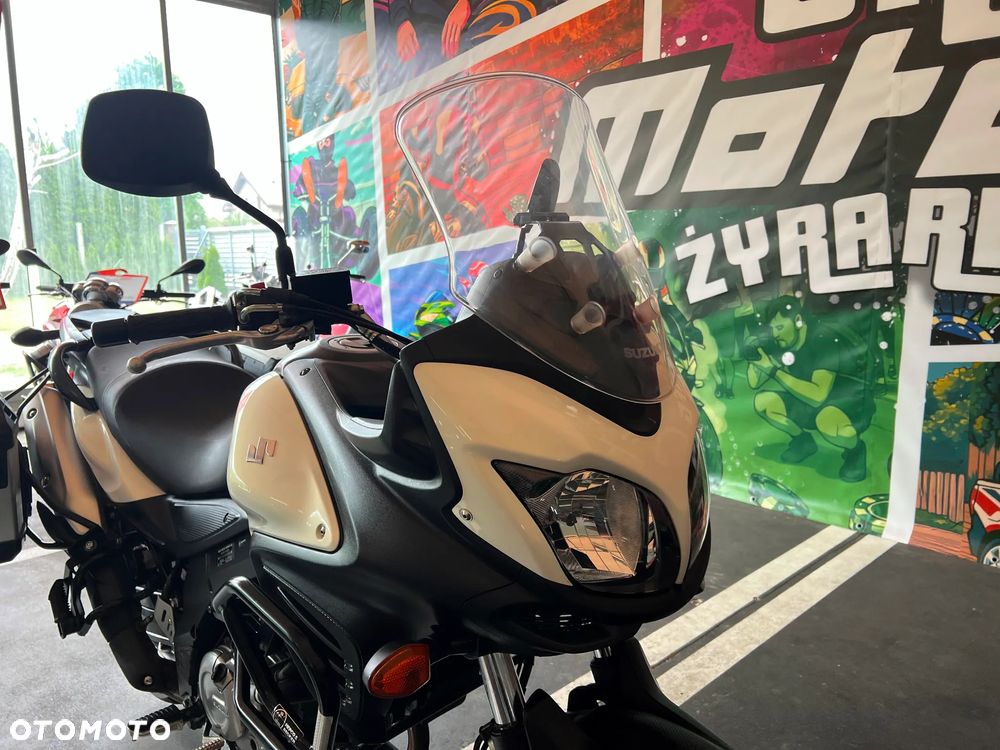 Suzuki DL - 12