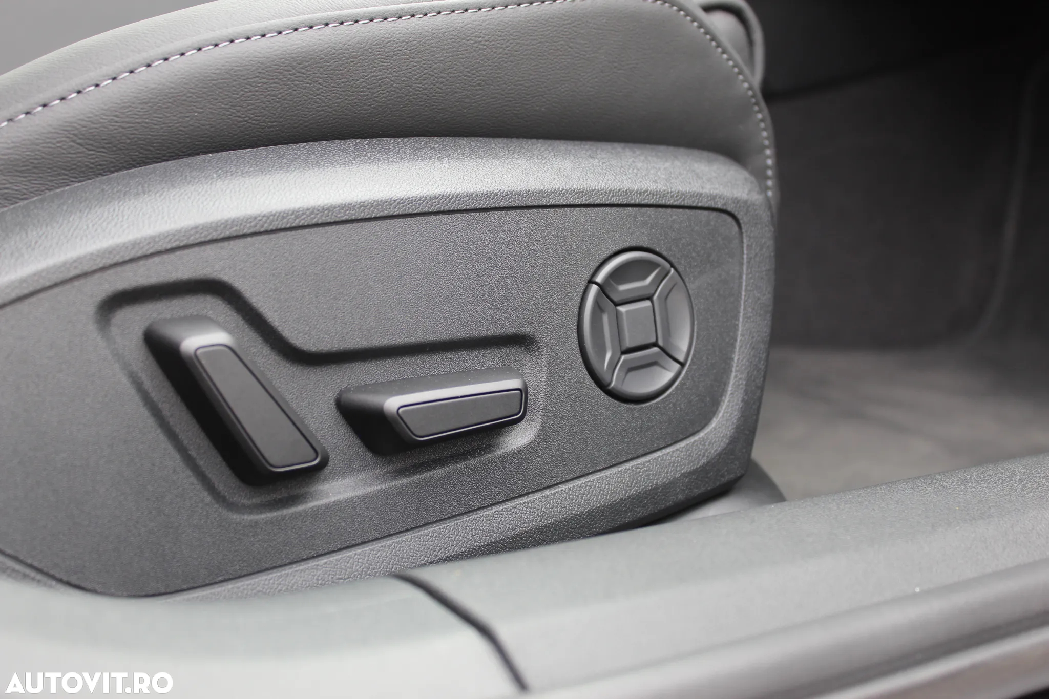Audi A5 40 TFSI quattro S tronic - 36
