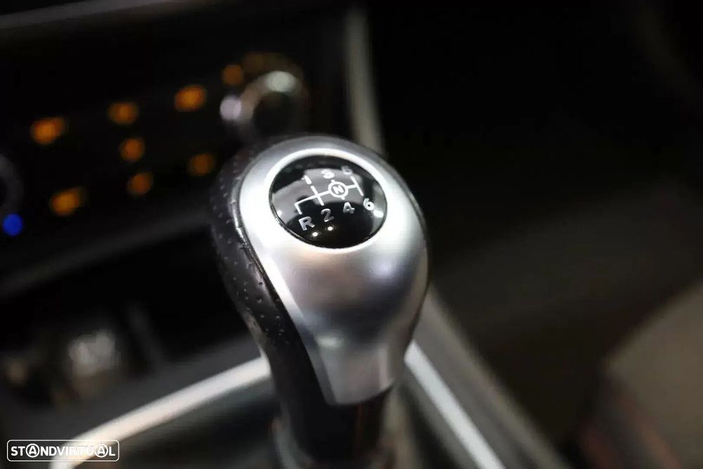 Mercedes-Benz A 200 d AMG Line - 31