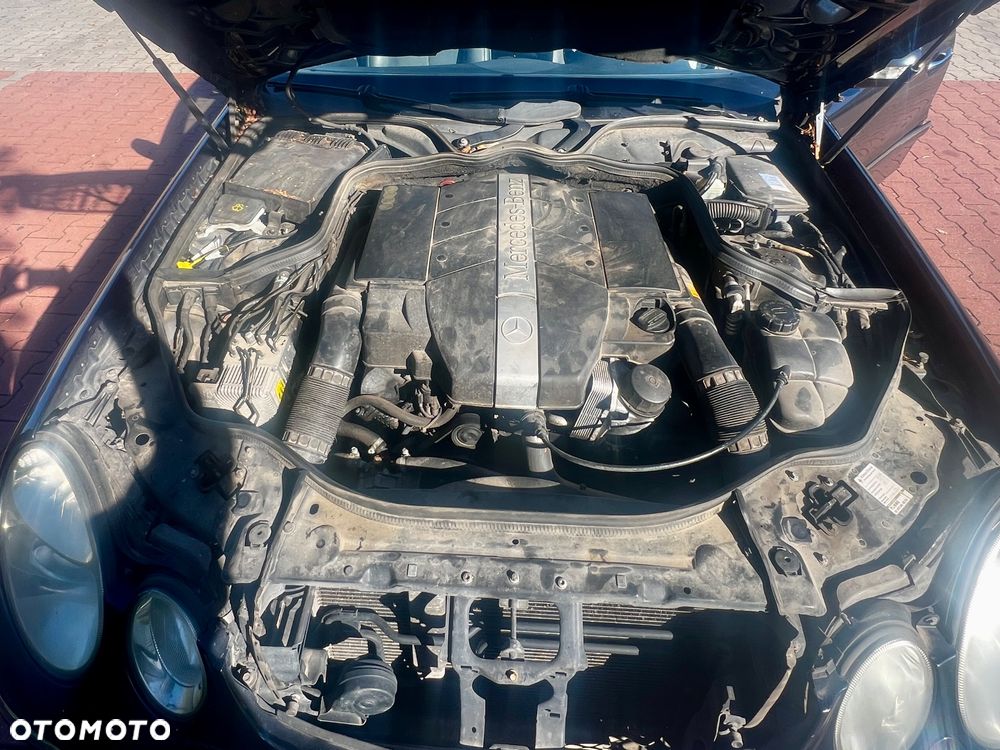 Mercedes-Benz Klasa E - 9