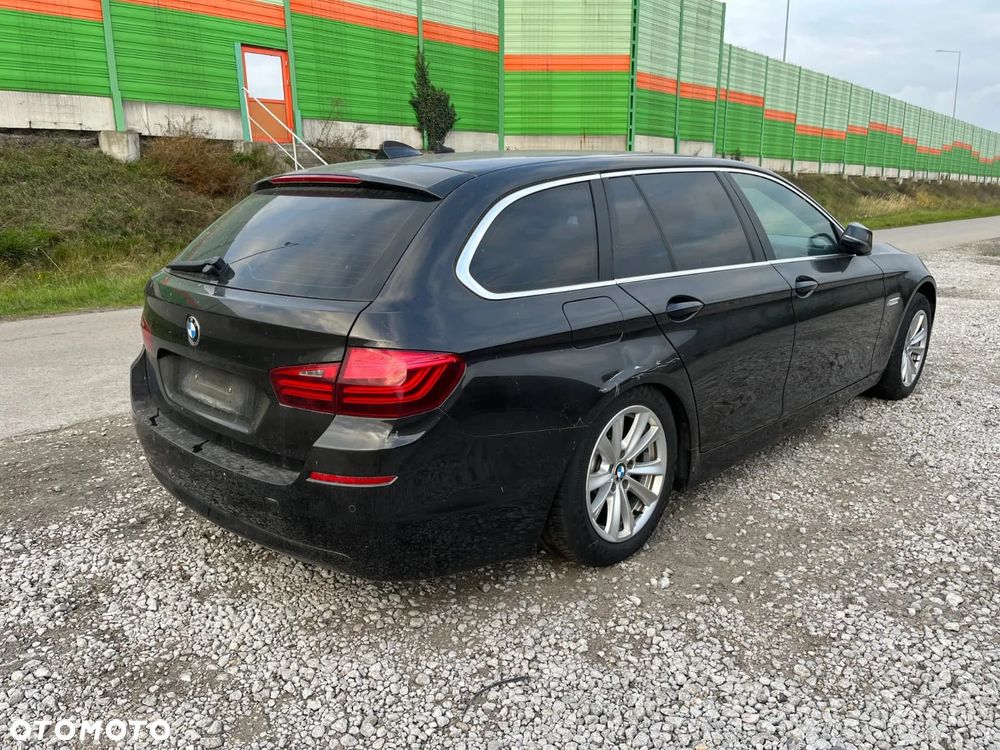 BMW Seria 5 530d xDrive - 5