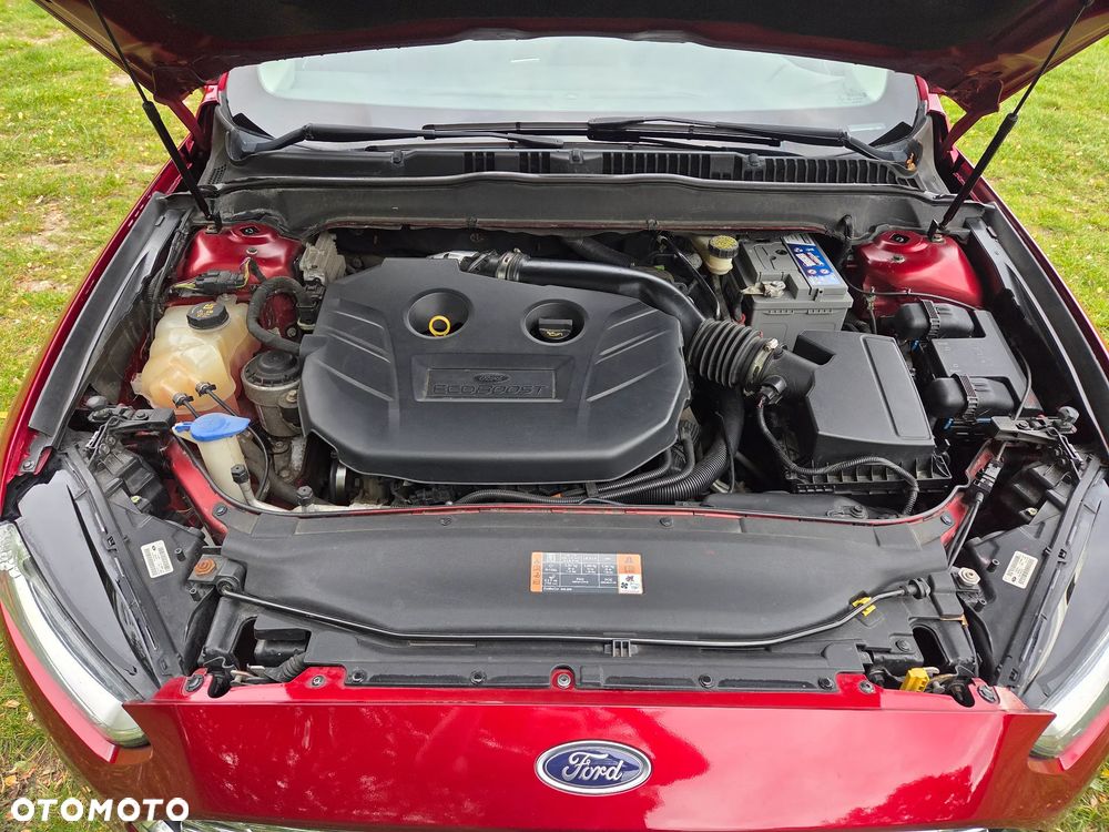 Ford Fusion 2.0 EcoBoost Titanium - 13