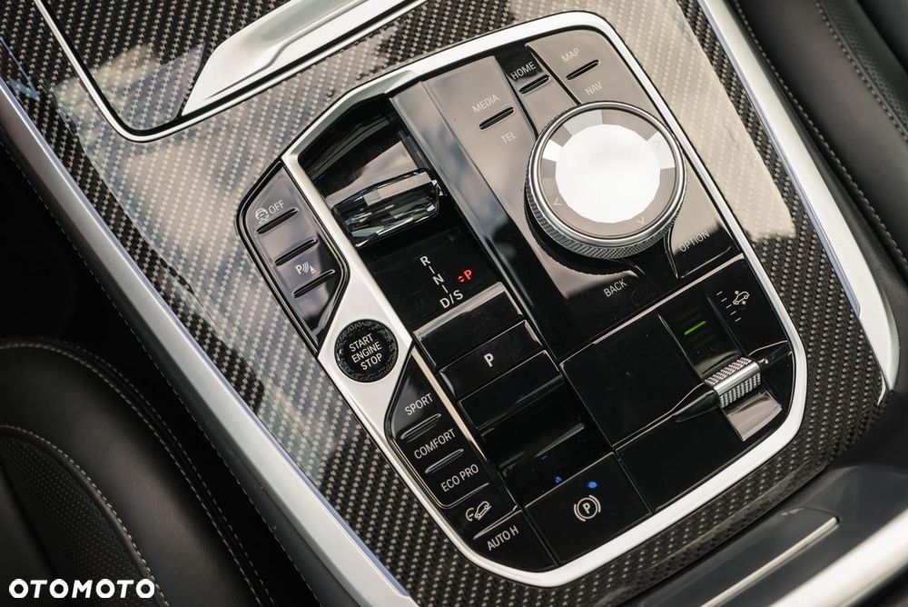 BMW X7 M60i xDrive mHEV sport - 26