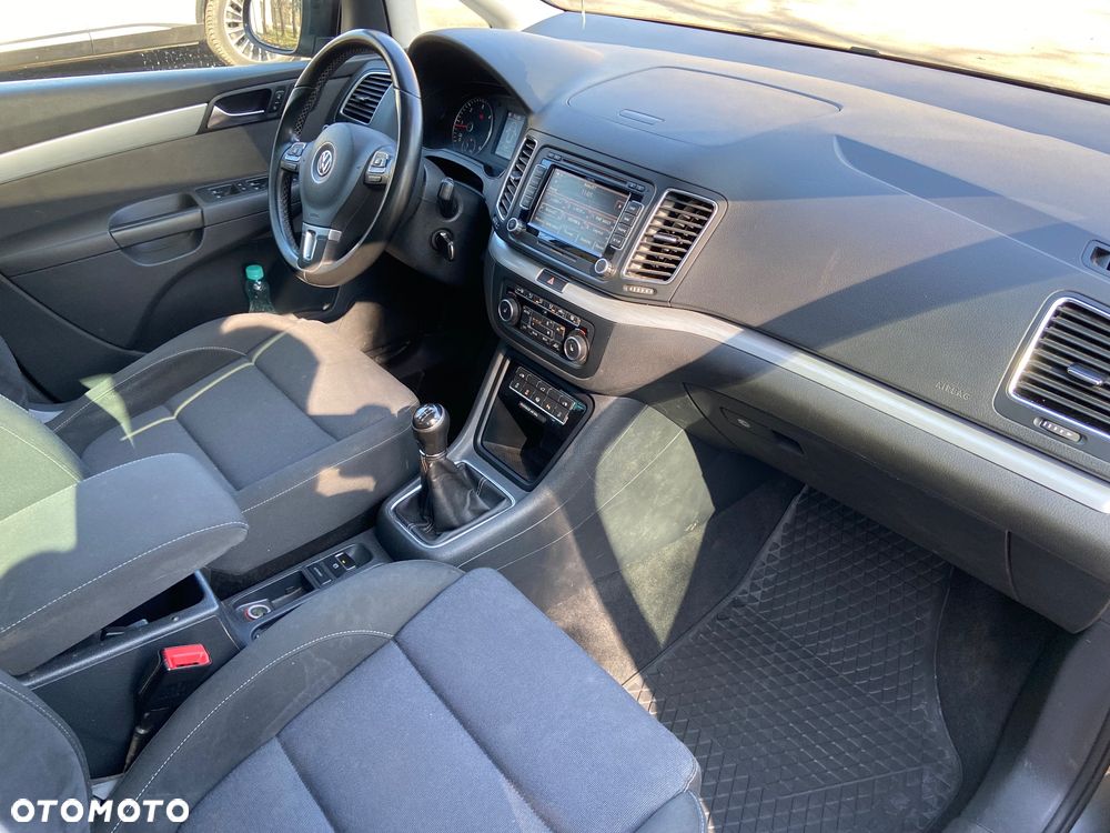 Volkswagen Sharan 2.0 TDI Trendline - 18