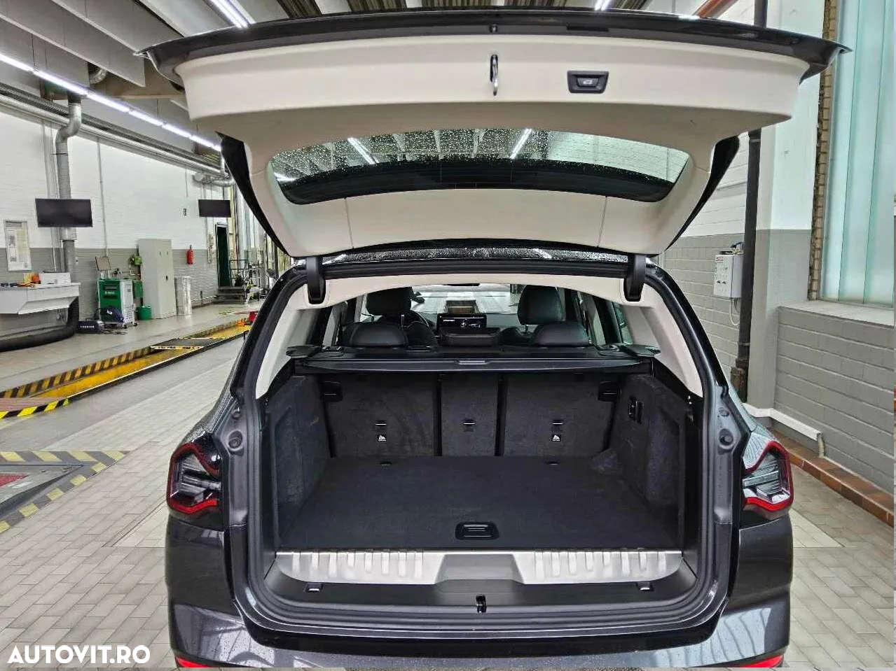 BMW X3 xDrive30e AT PHEV - 4