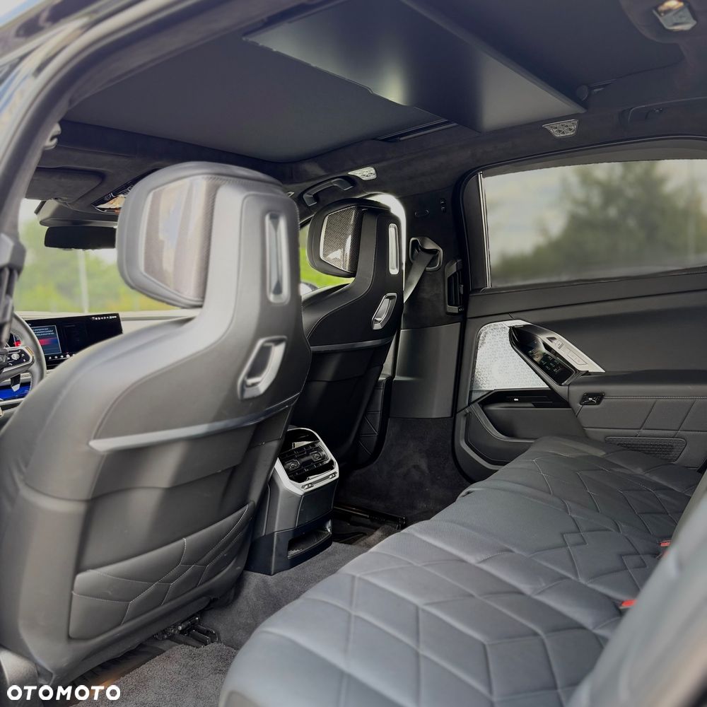 BMW Seria 7 M760e PHEV xDrive sport - 31