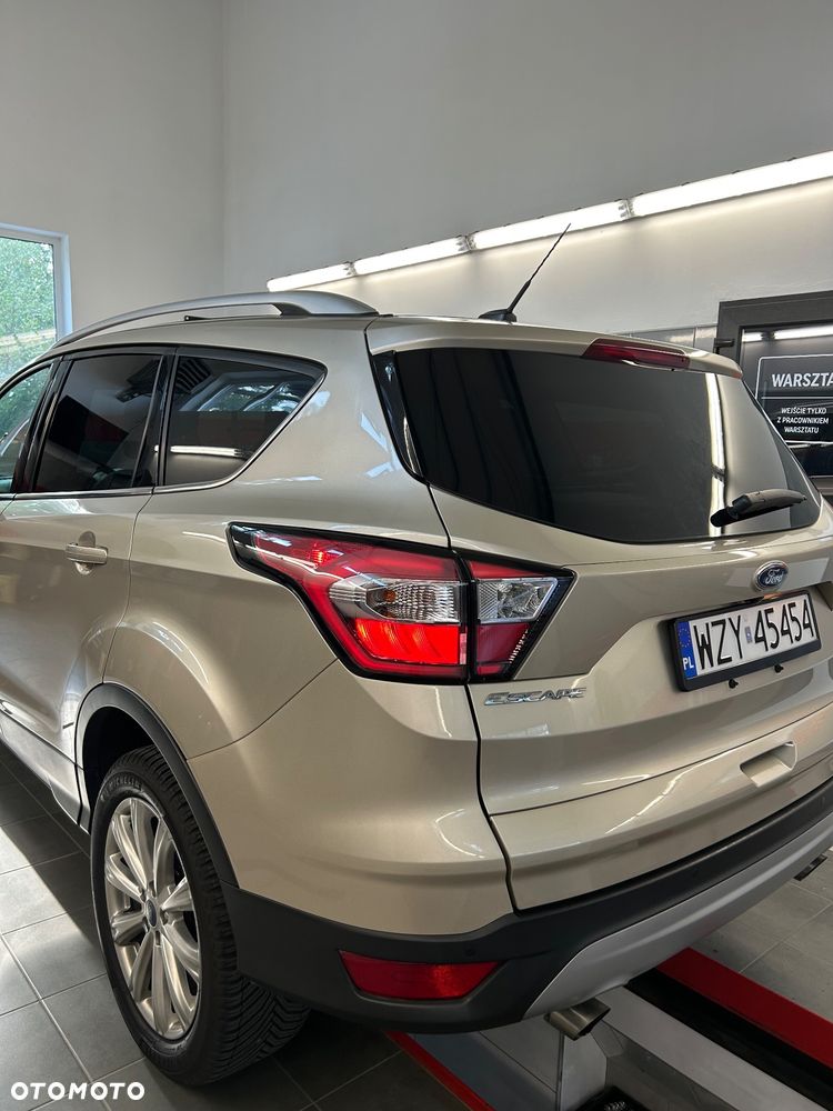 Ford Escape - 8