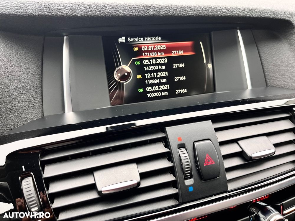 BMW X3 xDrive20d AT xLine - 32