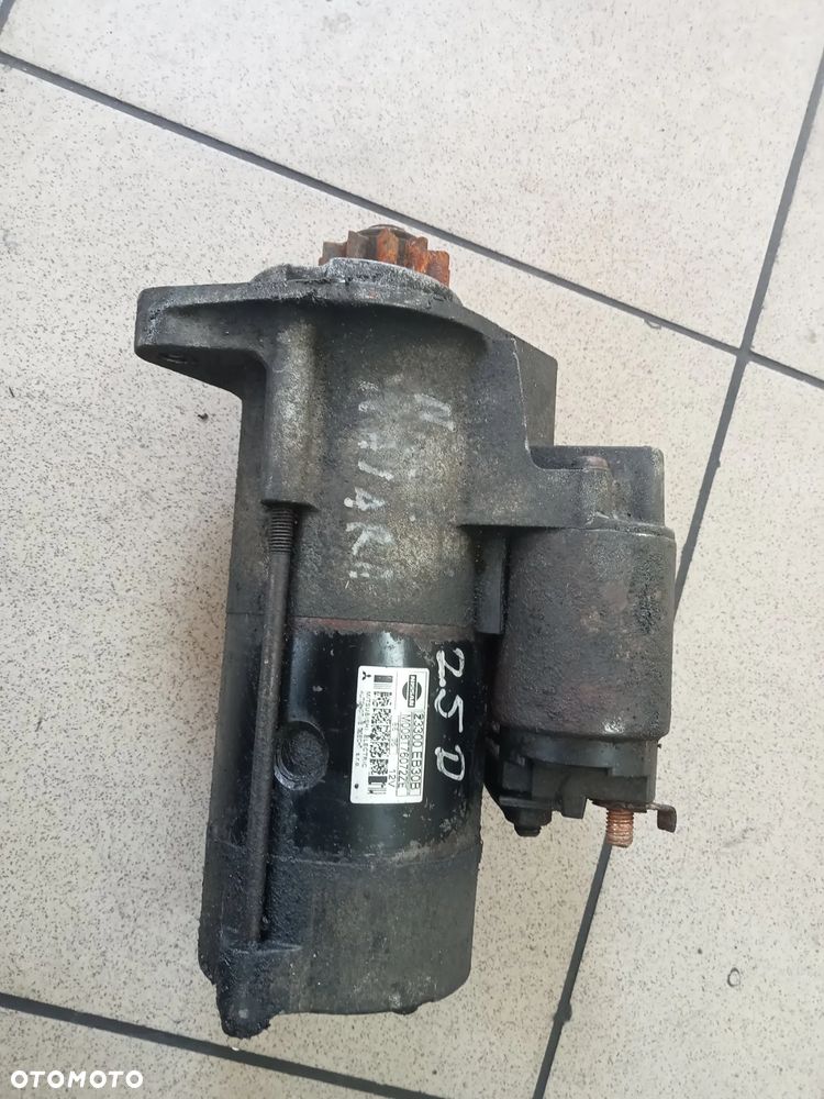 rozrusznik cabstar navara 2.5 yd25