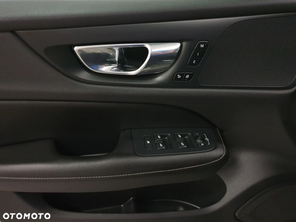Volvo V60 D3 Geartronic R-Design - 7