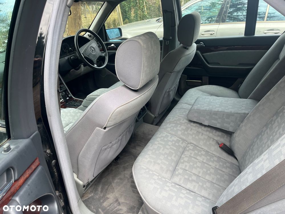 Mercedes-Benz 280 ver-380-se - 11