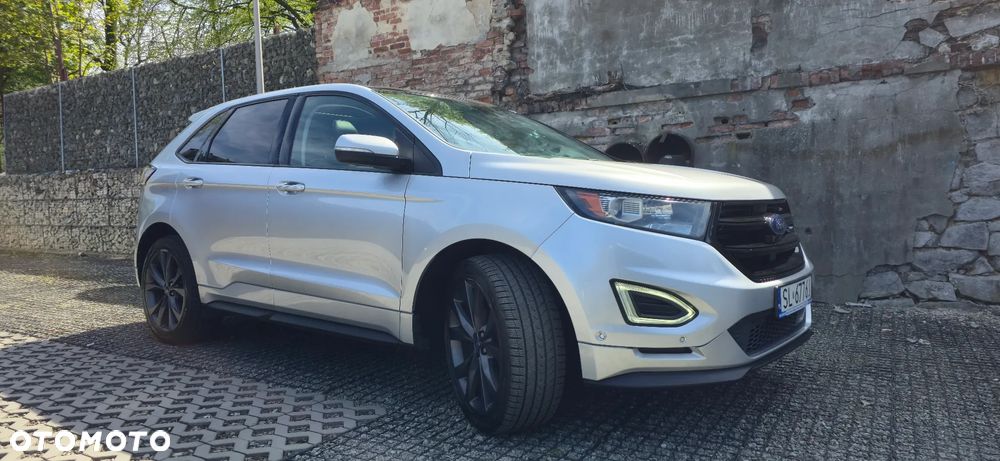 Ford Edge - 2