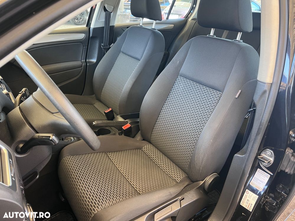 Volkswagen Golf - 7