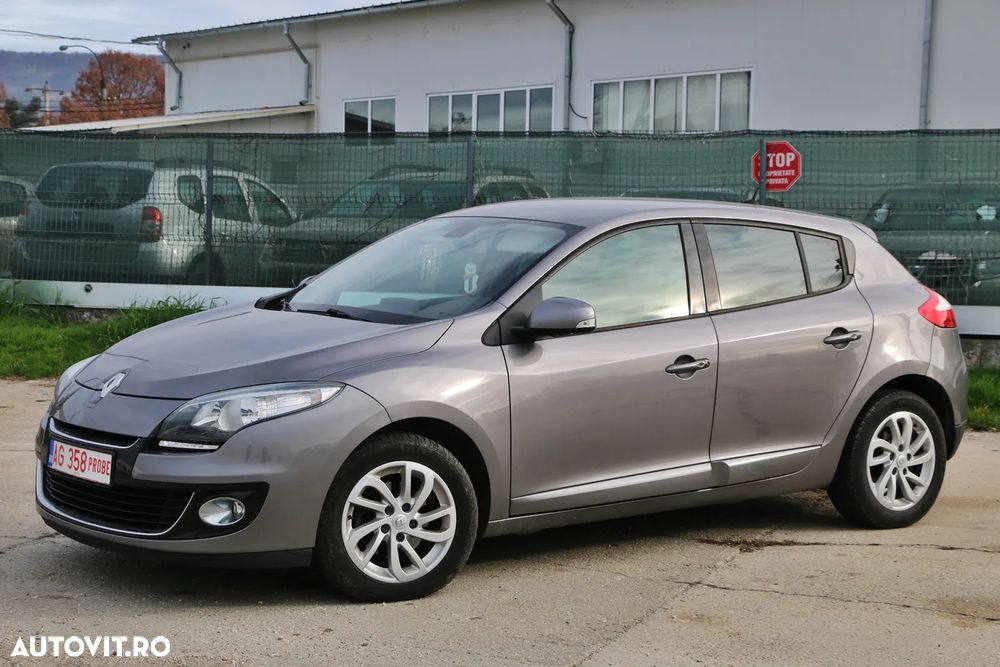 Renault Megane dCi 110 FAP Paris Business - 10