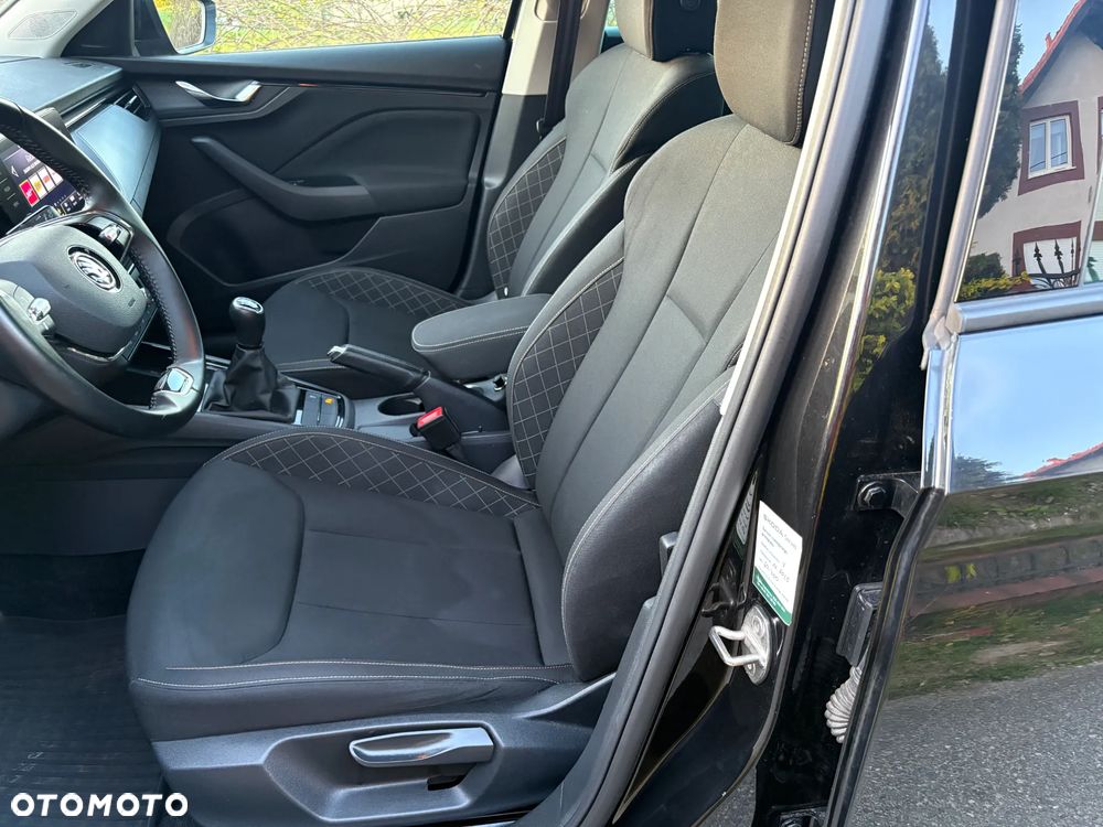 Skoda Kamiq 1.0 TSI Ambition - 13