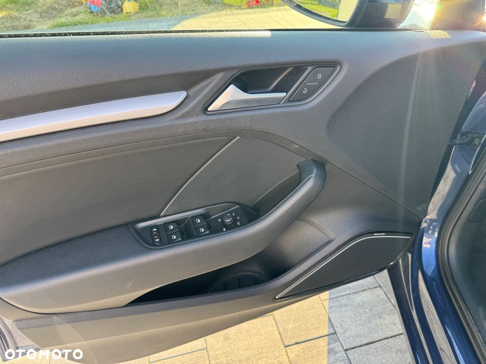Audi A3 Sportback 2.0 TDI (clean diesel) S tronic Attraction - 20