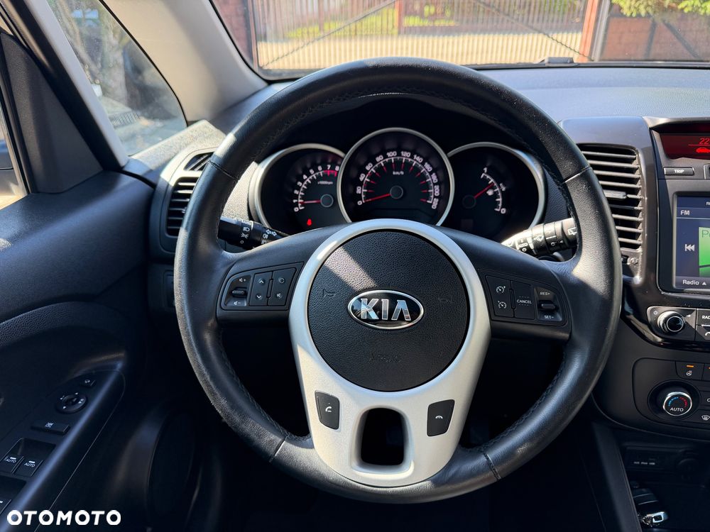 Kia Venga 1.6 CVVT Automatik Platinum Edition - 35