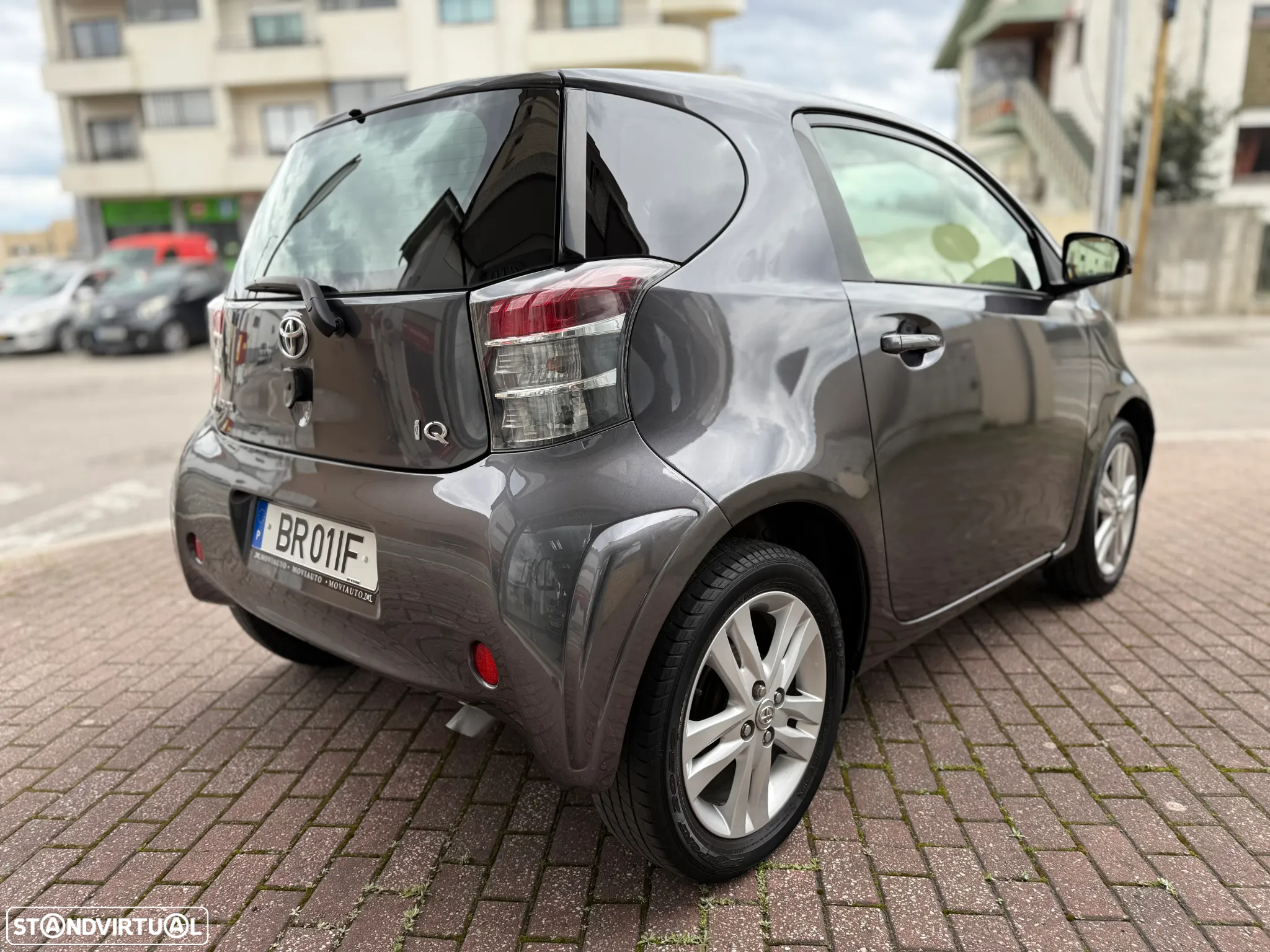Toyota iQ 1.33 VVT-i 2 EP+NAVI+Bluetooth - 4