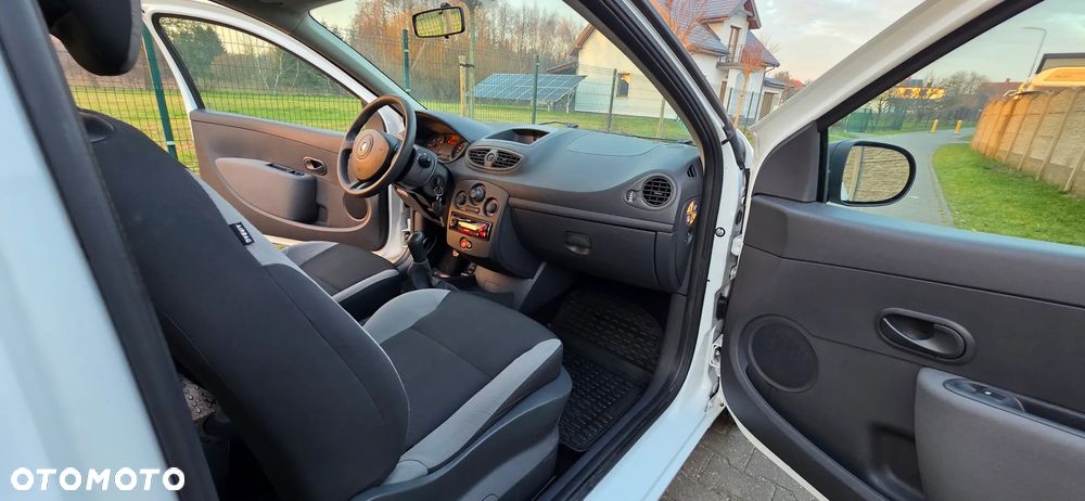 Renault Clio 1.5 dCi 70 Expression - 14