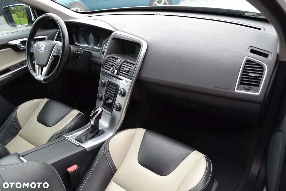 Volvo XC 60 D3 Drive-E Kinetic - 7