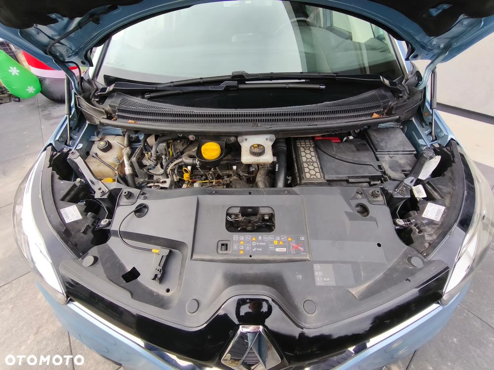 Renault Grand Scenic - 8