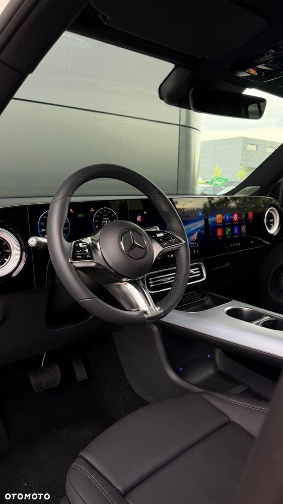 Mercedes-Benz GLB - 31