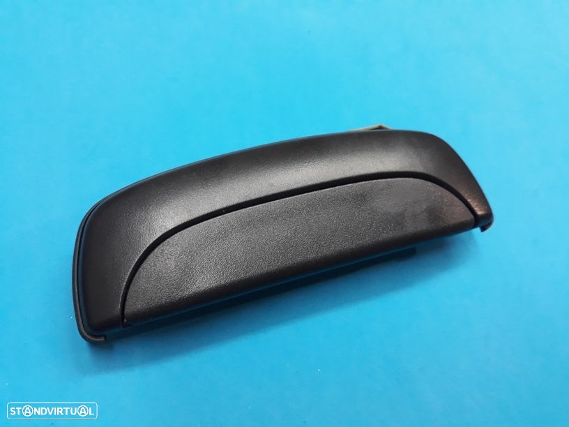 Puxadores de porta Hyundai H100  (preço na lista do anuncio)  NOVO - 5