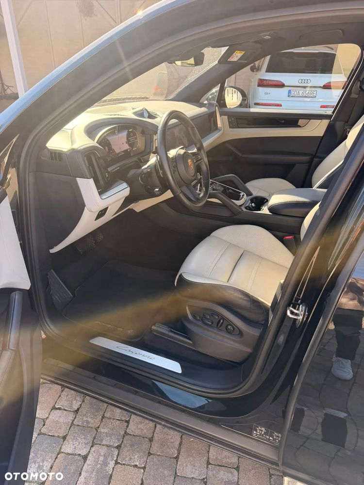Porsche Cayenne Black Edition - 8