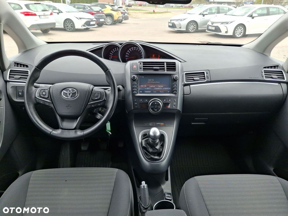 Toyota Verso 1.8 Premium EU6 - 11