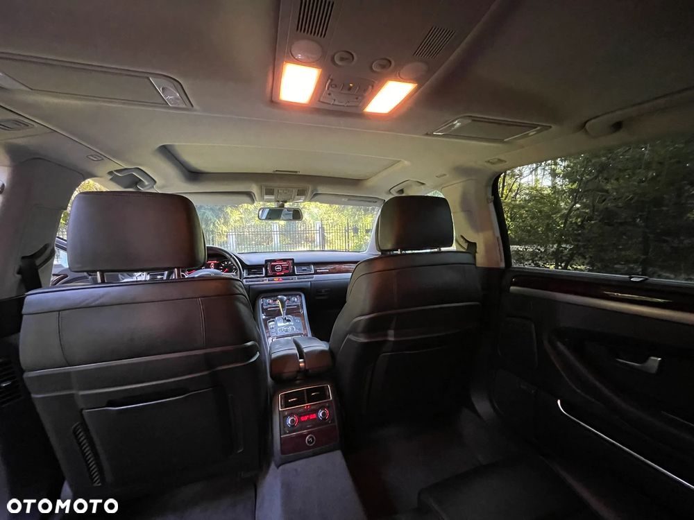Audi A8 4.2 FSI L Quattro - 23