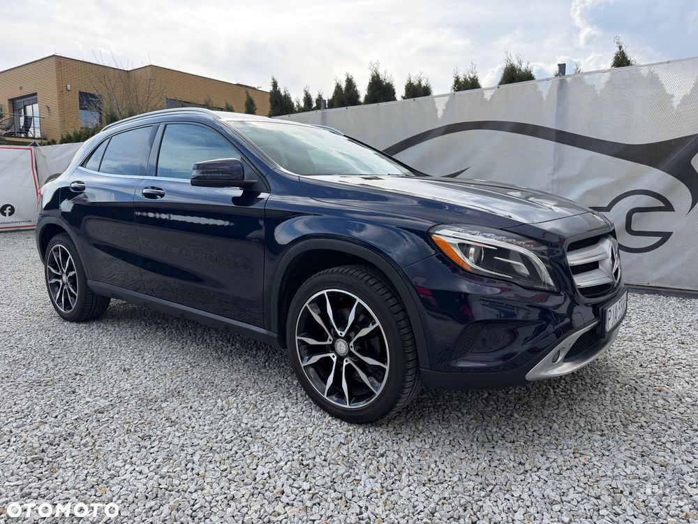 Mercedes-Benz GLA 250 4Matic 7G-DCT Edition 1 - 15