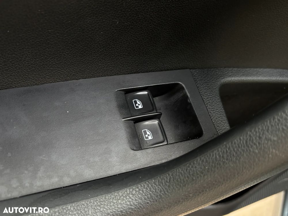 Skoda Octavia 1.6 TDI DSG Ambition - 15