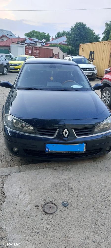 Renault Laguna 1.9 dCi Lux Privilege - 1