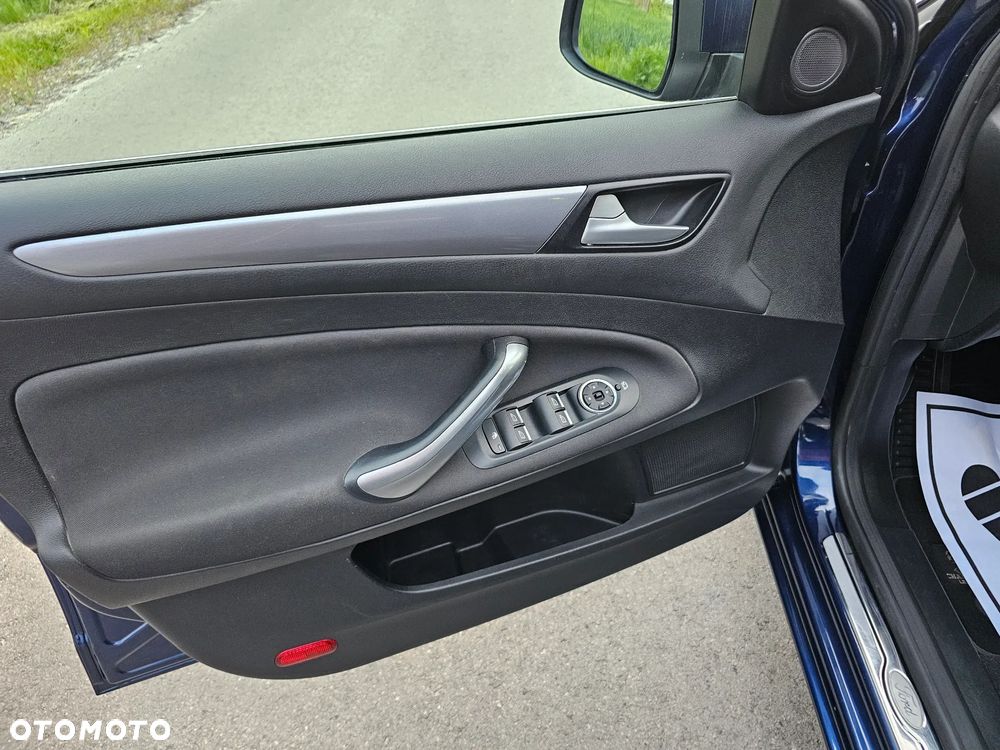 Ford Mondeo - 17