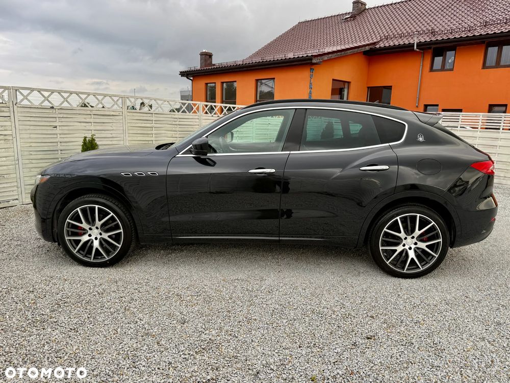 Maserati Levante Granlusso - 27
