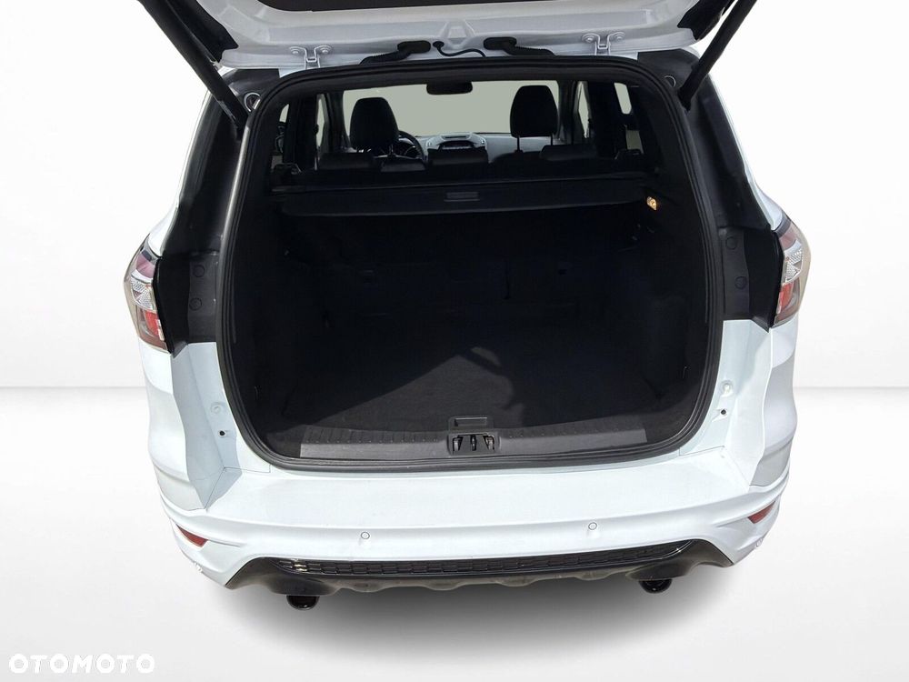 Ford Kuga - 17